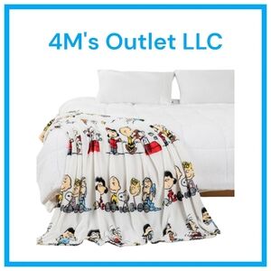 Peanuts Snoopy Cute Character Plush Throw Blanket